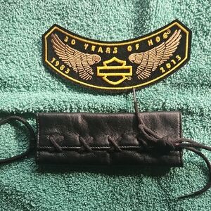 Harley Davidson Black Leather Unisex Hair Holder And Hog Patch